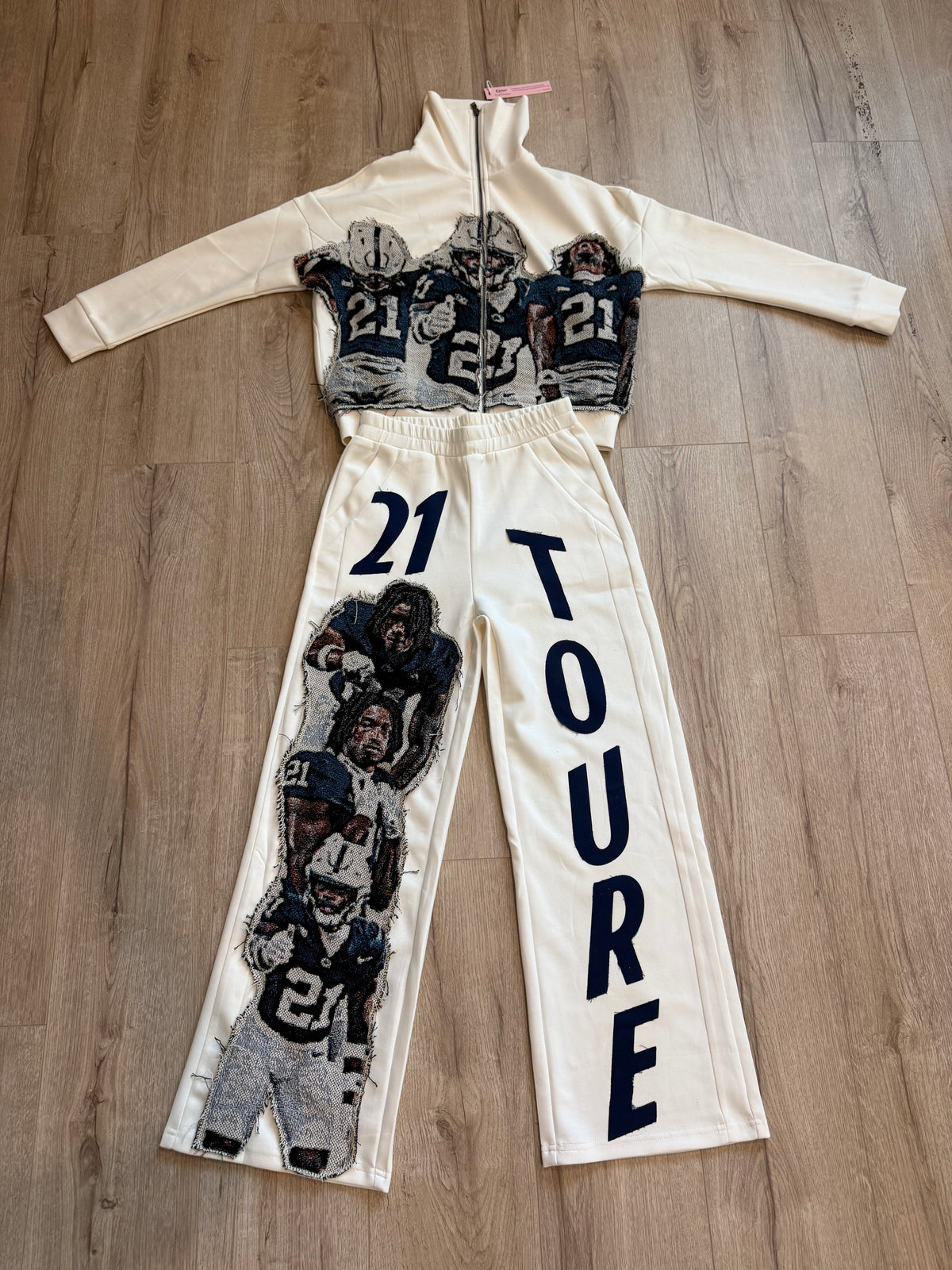 TWO PIECE TAPESTRY SET