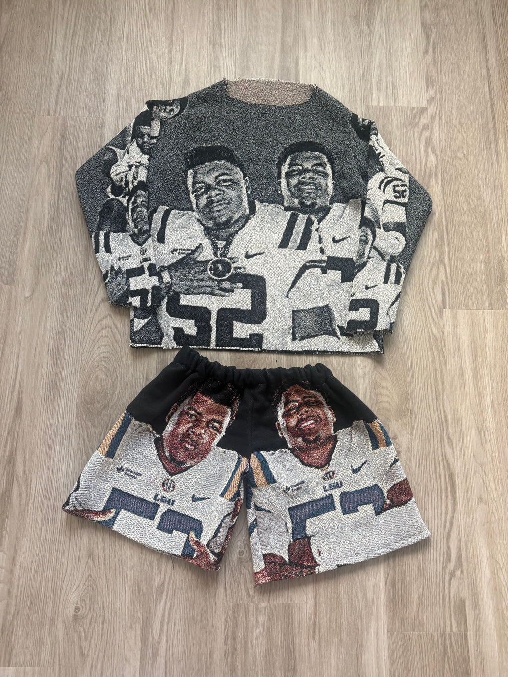 Tapestry Crewneck
