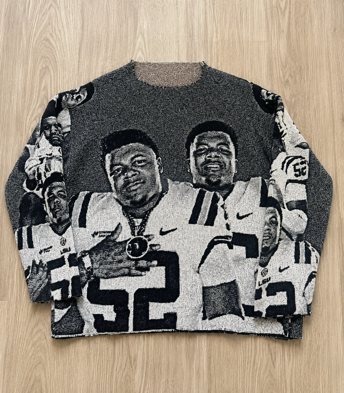 Tapestry Crewneck